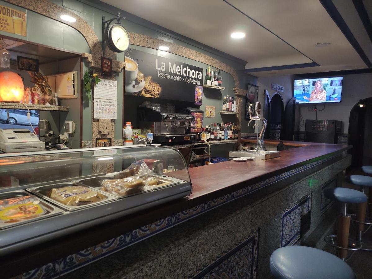 Hostal Restaurante Bar Cafeteria La Melchora Posadas Ngoại thất bức ảnh