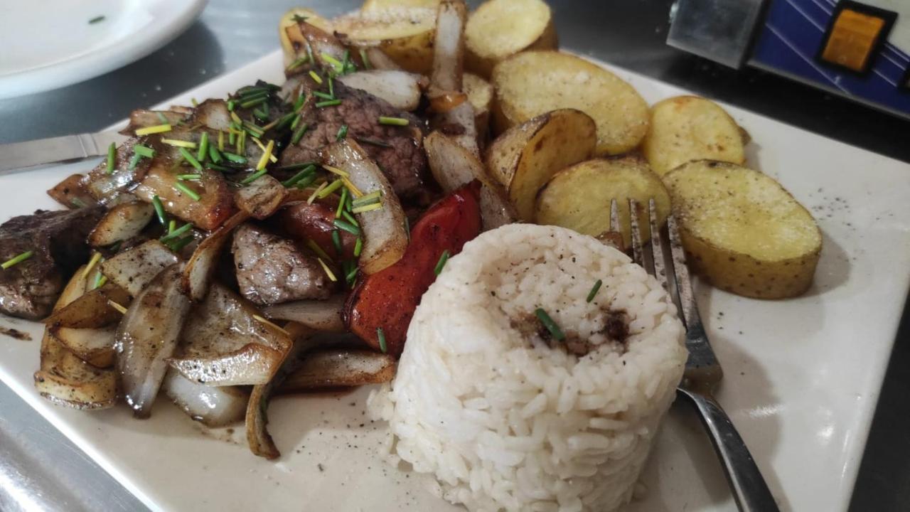 Hostal Restaurante Bar Cafeteria La Melchora Posadas Ngoại thất bức ảnh